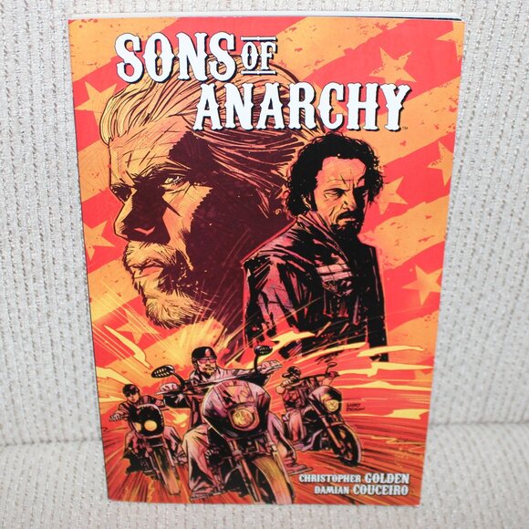 FREE*❤️Sons Of Anarchy Vol.1 Paperback comic book Christopher Golden - Picture 1 of 5